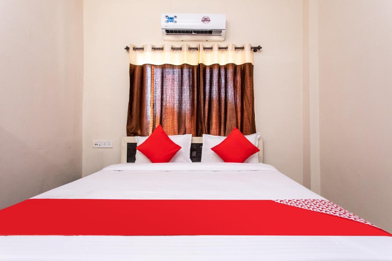 Oyo 18571 Ashoka Resort Indore Exterior foto