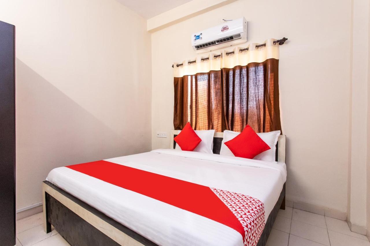 Oyo 18571 Ashoka Resort Indore Exterior foto